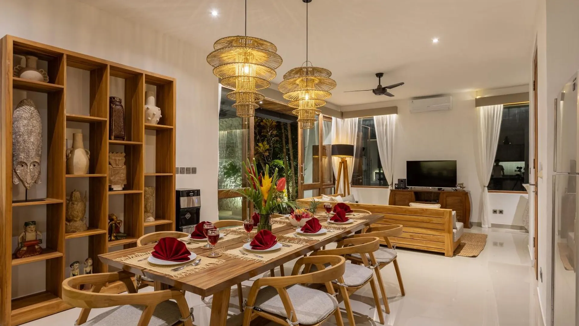 Villa Tropea By Balisuperhost Seminyak
